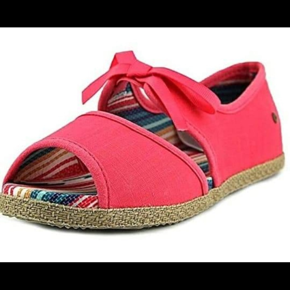 Ugg